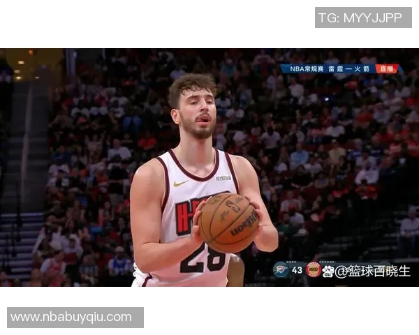 火箭队训练氛围愉快亚当斯谢泼德申京欢声笑语共度时光