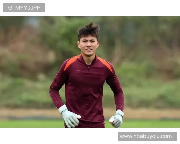 带病坚持零封泰国李昊赛后拒绝采访因发烧状态不佳