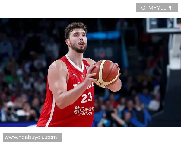 国际球员崛起世界队VS美国队首期MVP榜前五全为外援表现抢眼