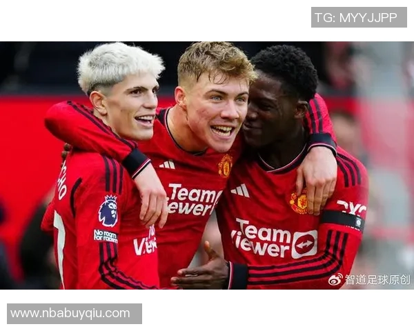 那不勒斯与梅努经纪人洽谈曼联考虑外租球员方案